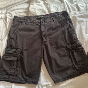 Lee Gray Cargo Shorts with Flat-Front Design